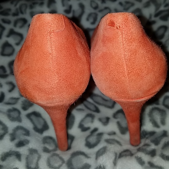 Shoes - Picture 3 of 3